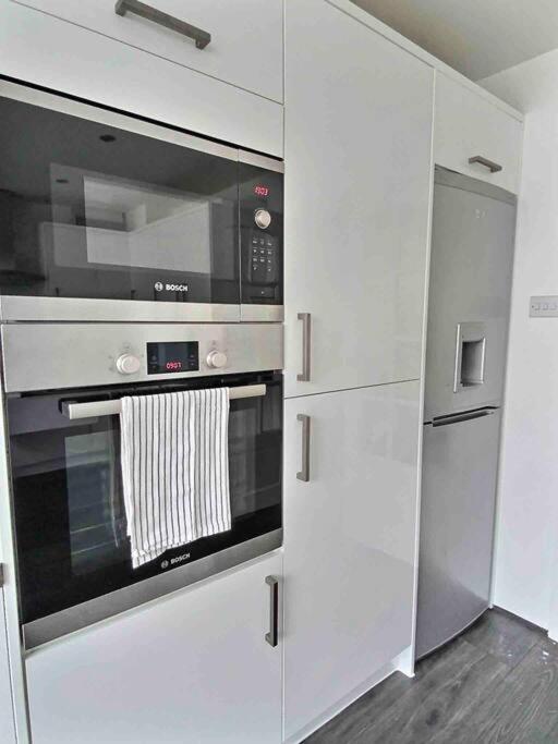 Home In Solihull - Near Nec, Bhx & Solihull Town Centre 버밍엄 외부 사진
